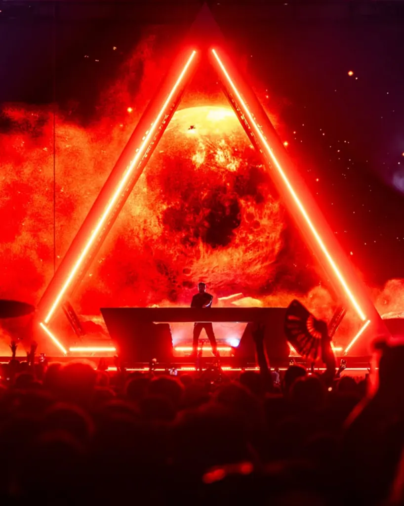 Alesso Brings "The One" Tour to Historic Sears Building in LA