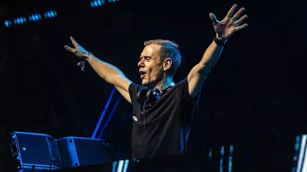 Armin van Buuren Brings F2F Concept to UNVRS Ibiza for ASOT 25