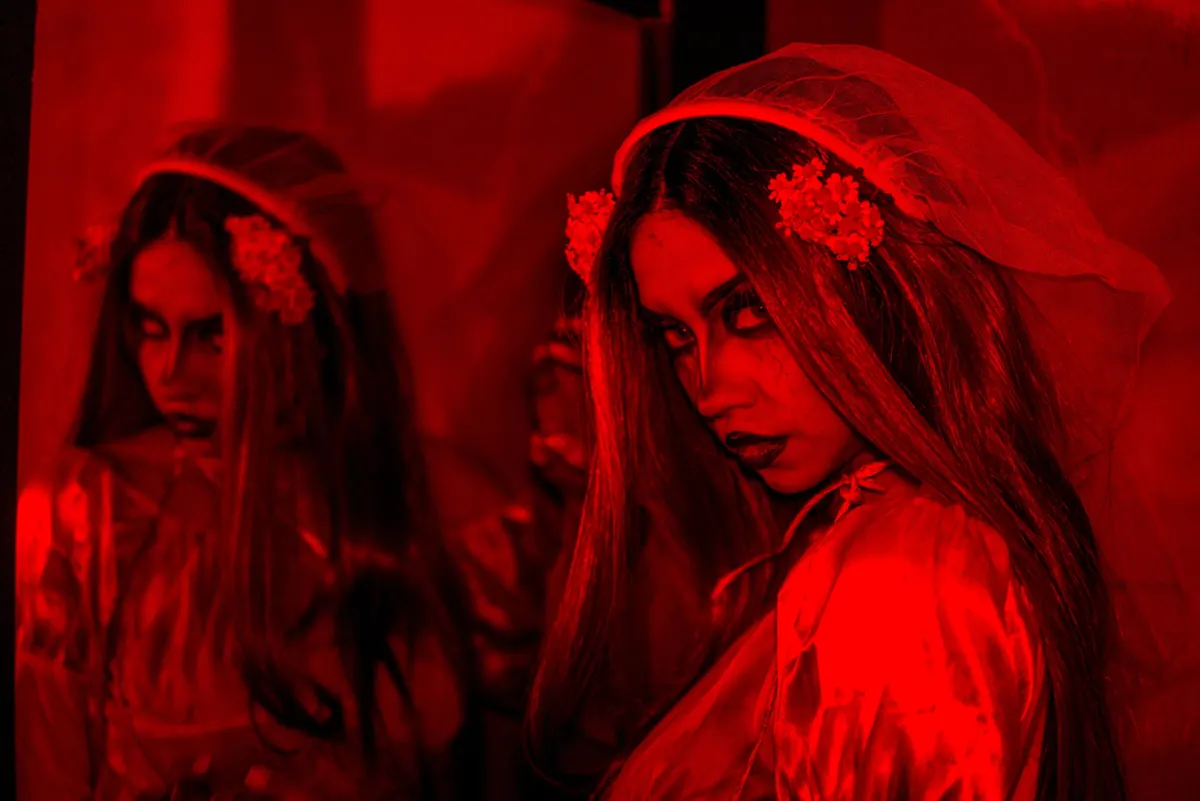 Blade Rave Tour Restages 1998 Film's Blood-Soaked Club Scene