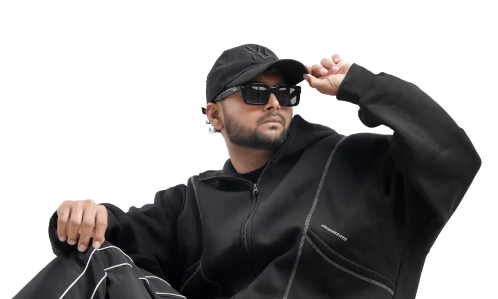 Crosshair Unleashes Mesmerizing Arabic Melodic Techno Anthem: 'Night in the Dunes'!