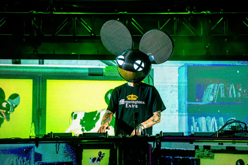 deadmau5 Opens Reverb Shop Selling Cube Replica and Studio Gear