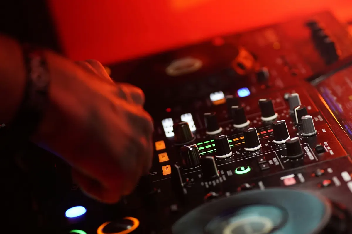 DJ Dies at Love Is a Stranger Festival in Ireland