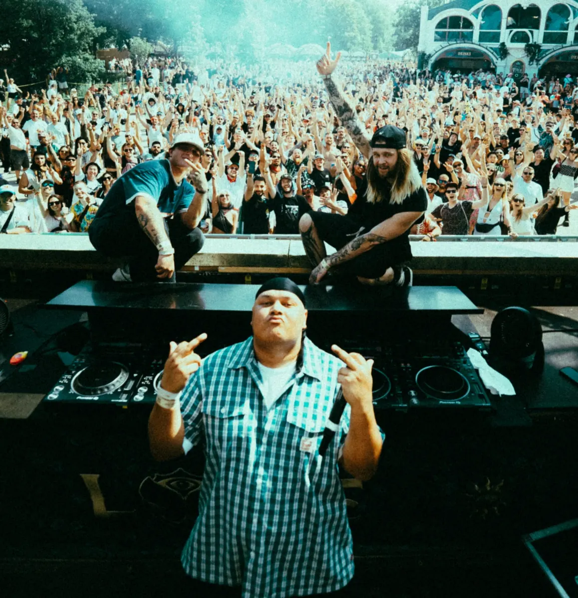HAMRO Plays Tomorrowland Four Months After Cancer Diagnosis