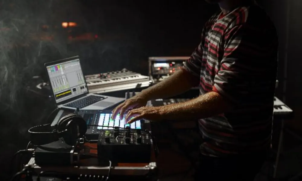 How Technology Is Reshaping Electronic Music Performance