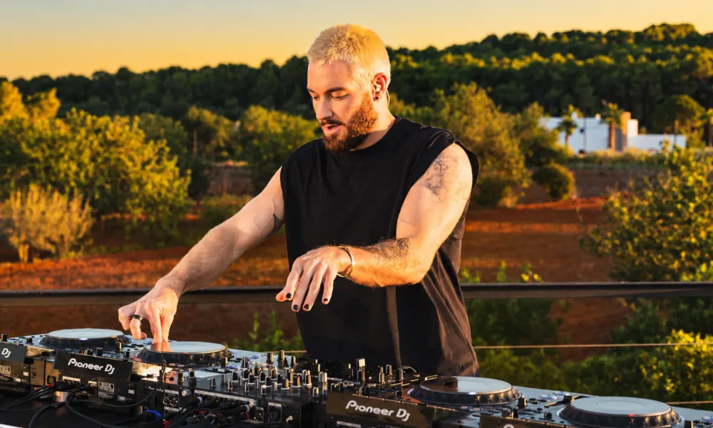 James Hype Tests 16-Deck DJ Concept in Warehouse Sessions