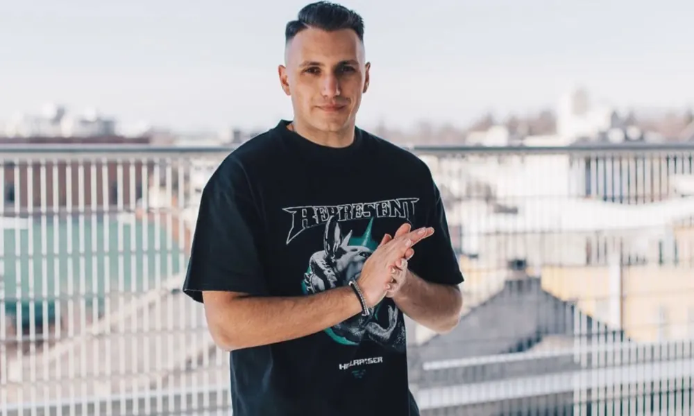 Joseph Desando's Studio and Stage Work Spans 60 Million Streams