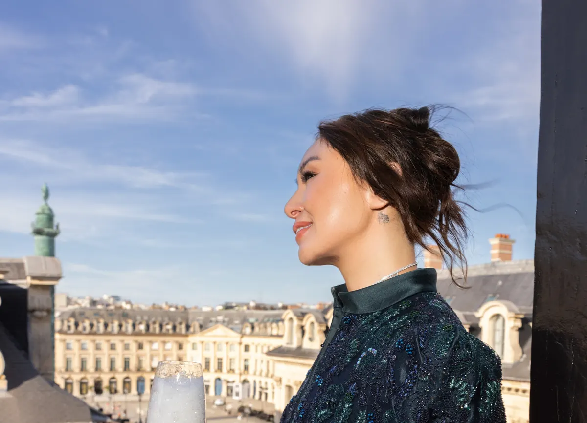 Lucy Guo Trades Billionaire Status for the Decks