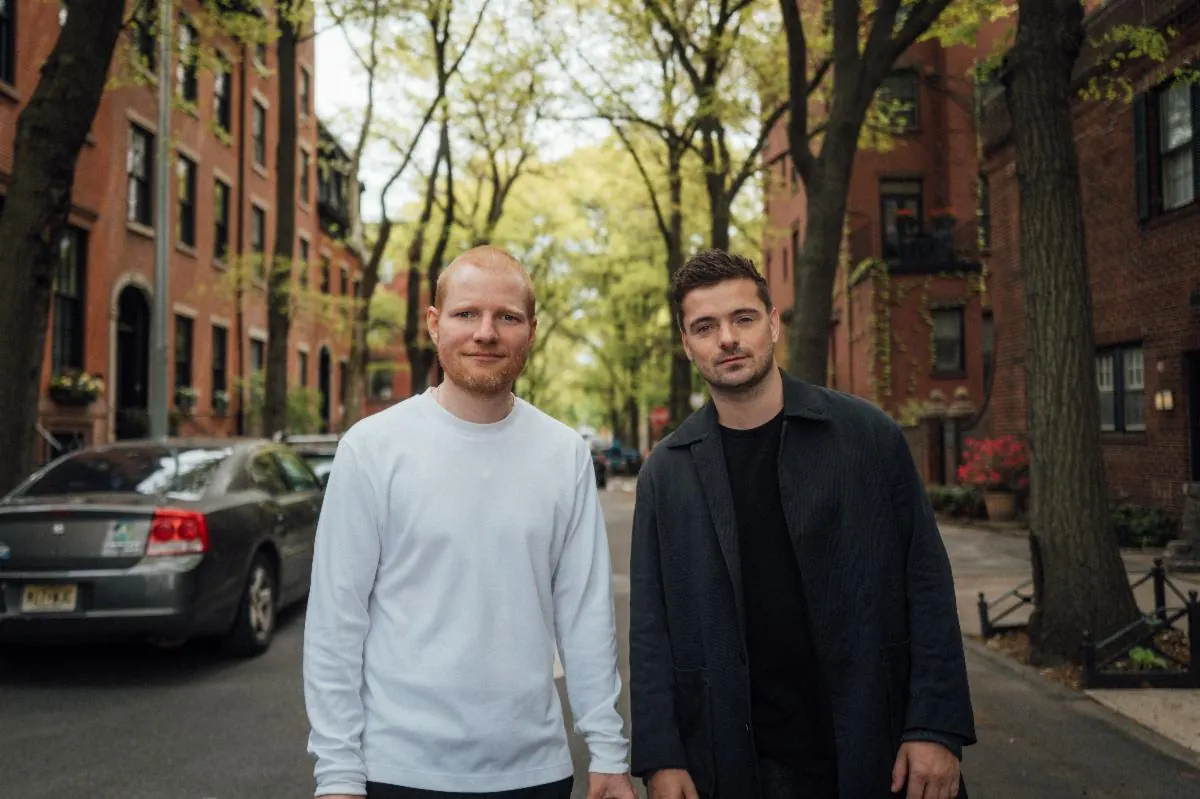 Martin Garrix and Ed Sheeran Crash Chicago Wedding After DM Invite