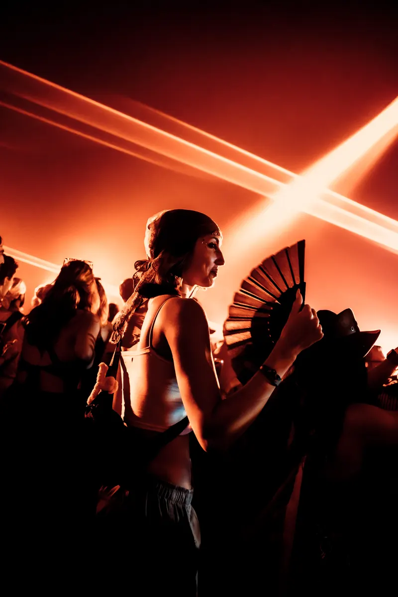Mommy Rave Series Brings Early-Evening Dance Parties to Mothers