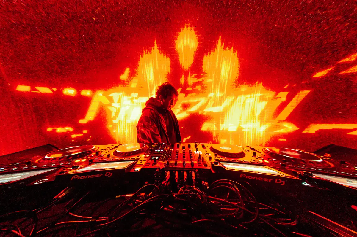 Nitepunk Releases 'Umbra,' a Distortion-Heavy Hybrid Single