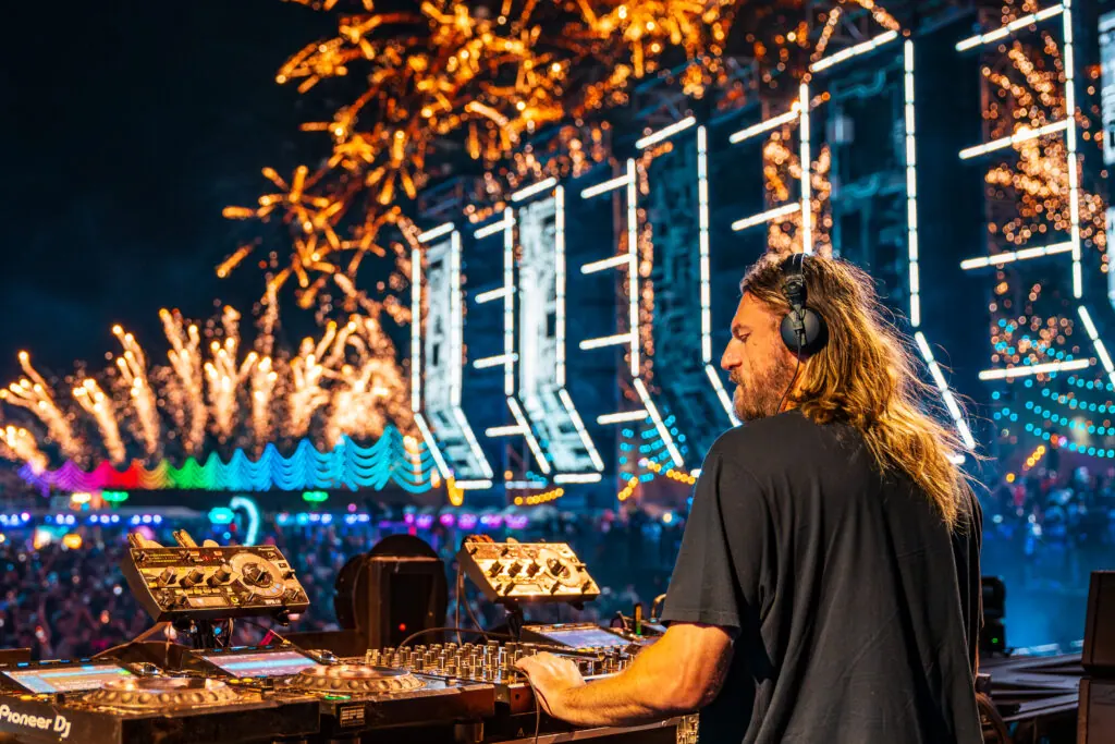 Solomun Revives Phone-Free Appeal for 12th Pacha Ibiza Season